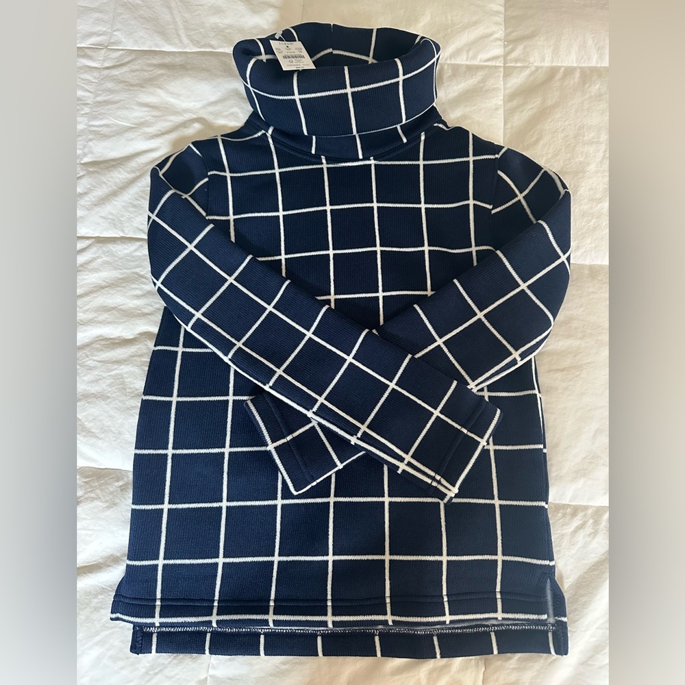 NWT JCrew Long-sleeve funnelneck pullover / Size XS